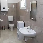 Apartamento Fülöp A Gólya Vizitábor A Bodrog Folyón *